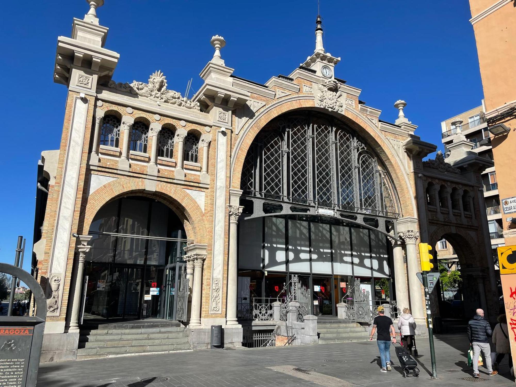 Atico Junto A Mercado Central, Con Parking Gratis Zaragoza Kültér fotó